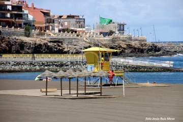 Un paseo con ensoñación en el inicio del verano por la costa de Telde (Reportaje gráfico Jesús Ruiz Mesa)
